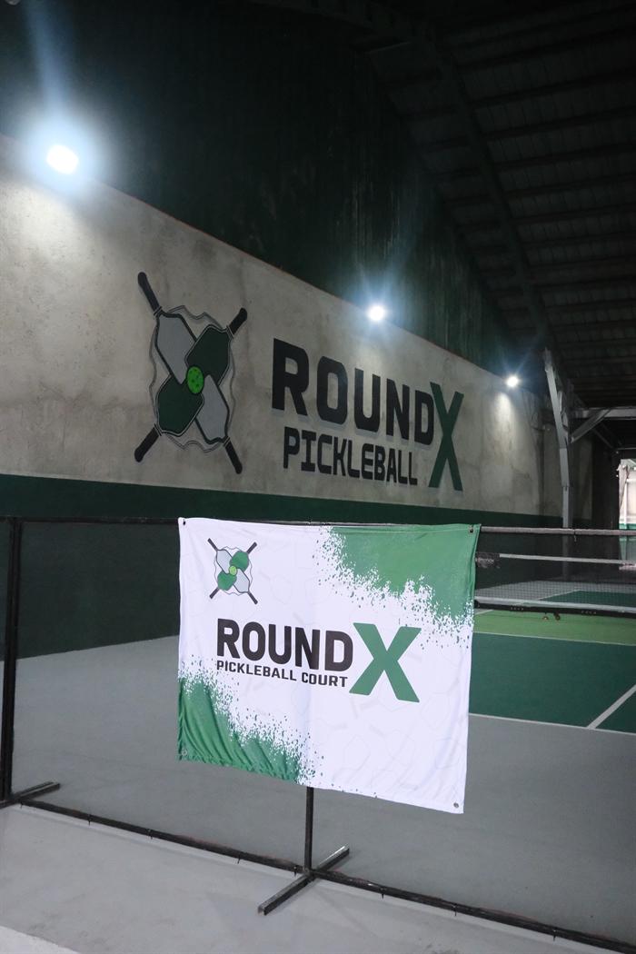 The Round X banner on the net